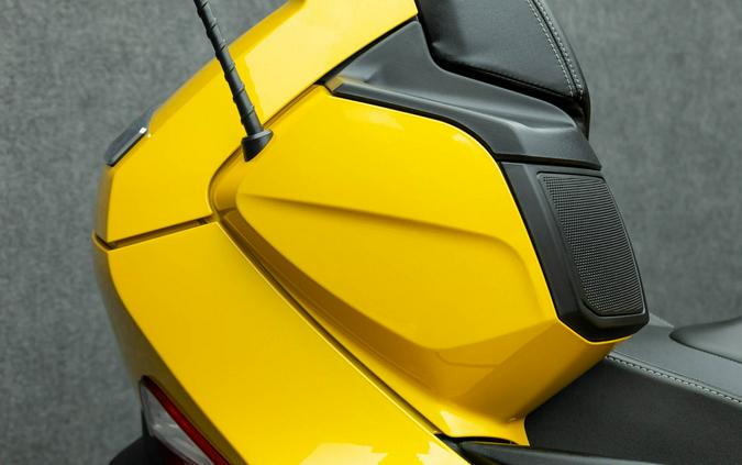2013 CAN-AM SPYDER RT SE5 TRIKE W/ABS
