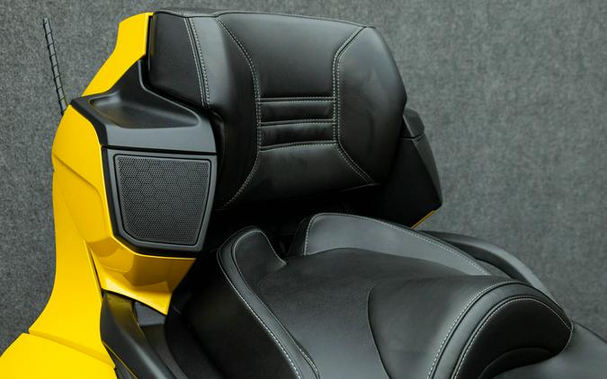 2013 CAN-AM SPYDER RT SE5 TRIKE W/ABS