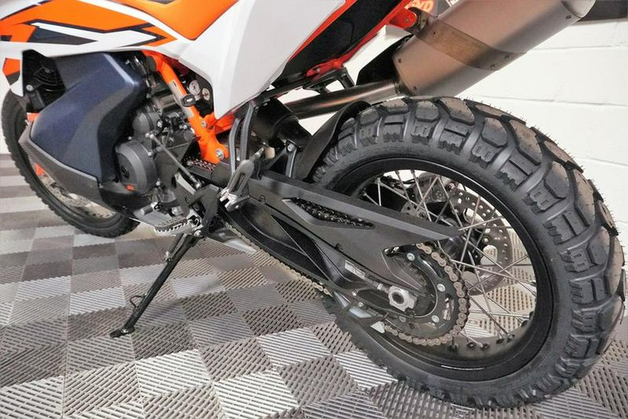 2023 KTM 890 Adventure R