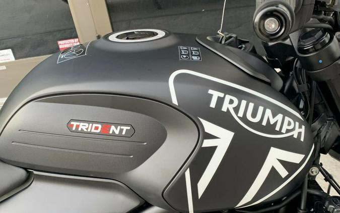 2024 Triumph Trident 660 Matte Jet Black/Matte Silver Ice