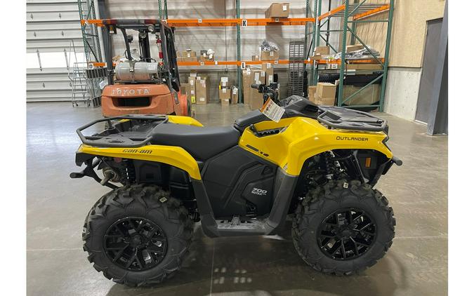 2024 Can-Am OUTLANDER XT 700