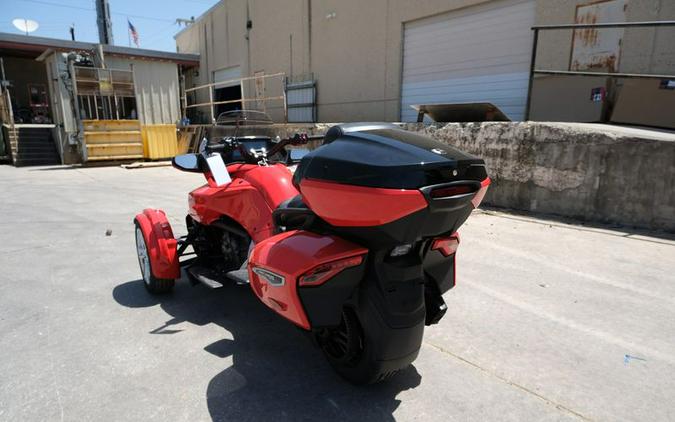 New 2024 CAN-AM SPYDER F3 LIMITED PLASMA RED