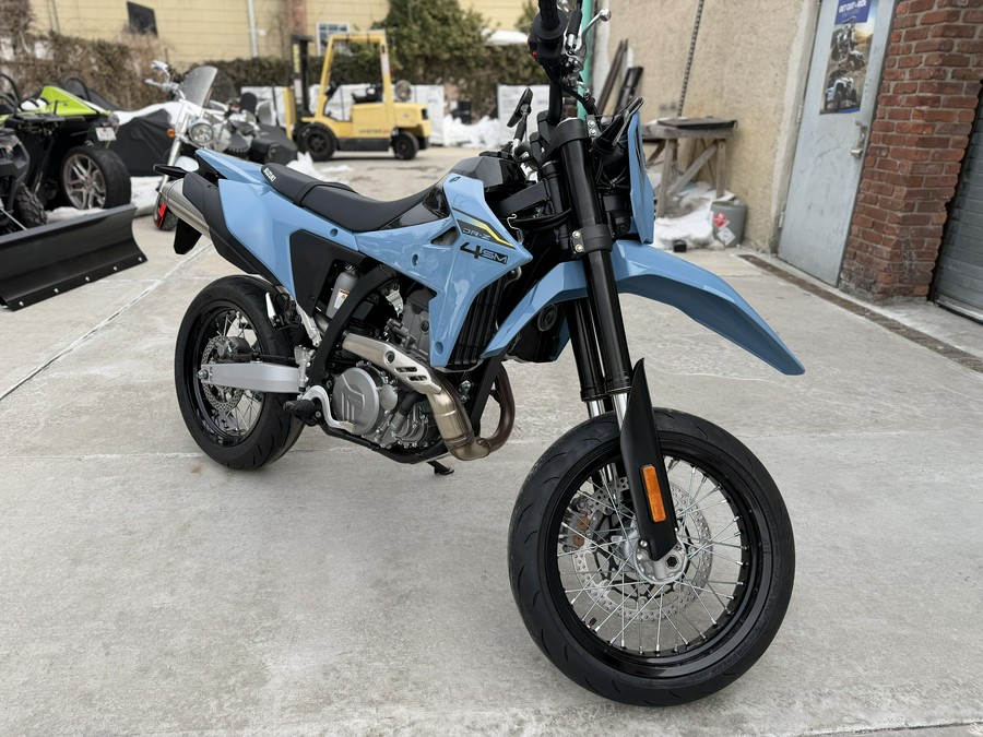 2025 Suzuki Motor of America Inc. DR-Z4SM