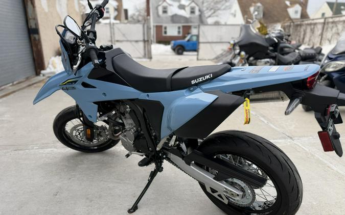 2025 Suzuki Motor of America Inc. DR-Z4SM