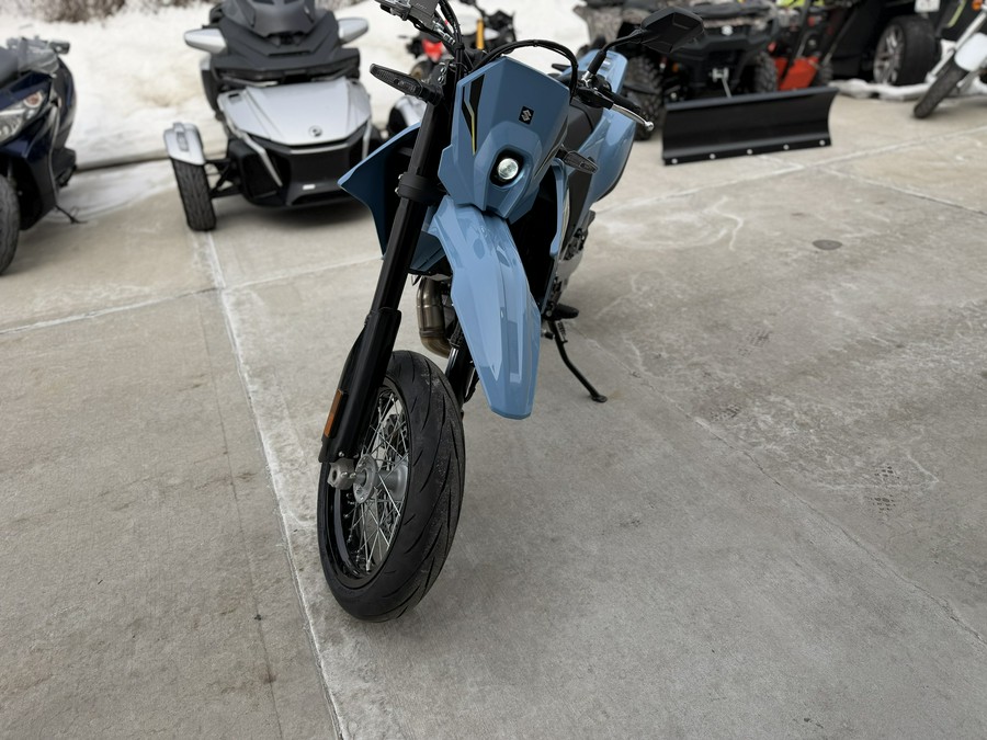 2025 Suzuki Motor of America Inc. DR-Z4SM