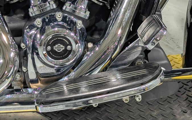 2019 Harley-Davidson® Street Glide® Vivid Black