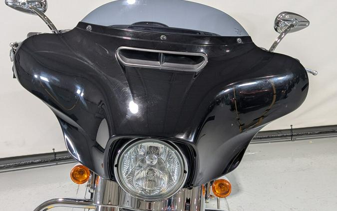 2019 Harley-Davidson® Street Glide® Vivid Black