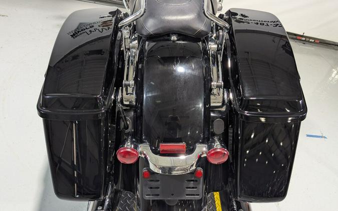 2019 Harley-Davidson® Street Glide® Vivid Black