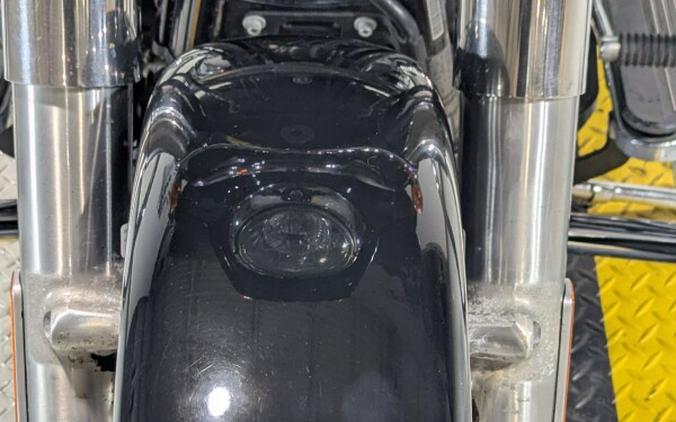 2019 Harley-Davidson® Street Glide® Vivid Black