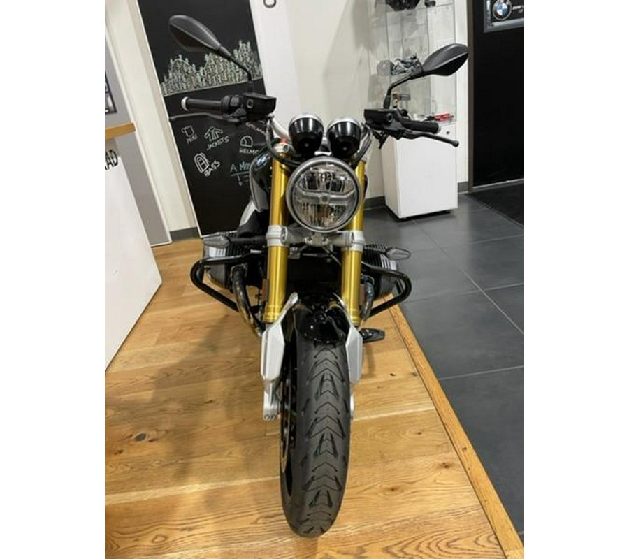 2021 BMW R nineT Black Storm Metallic