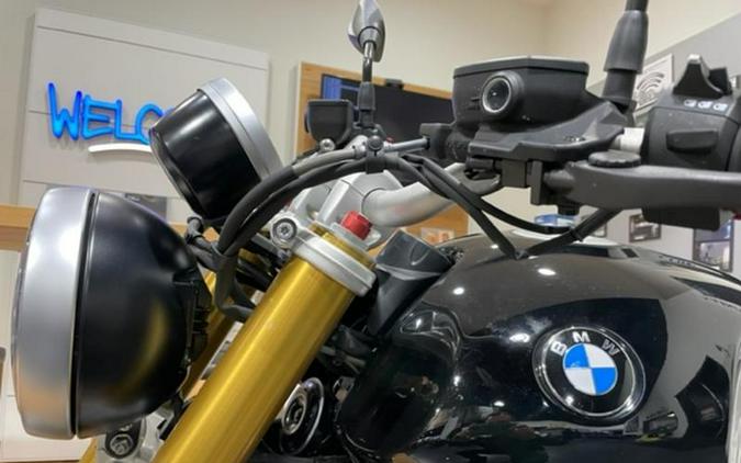 2021 BMW R nineT Black Storm Metallic