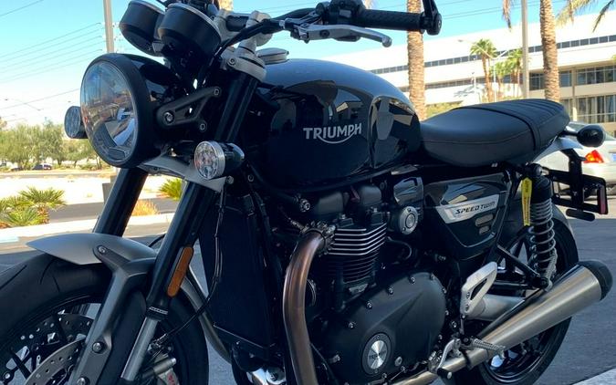 2024 Triumph Speed Twin 1200 Jet Black