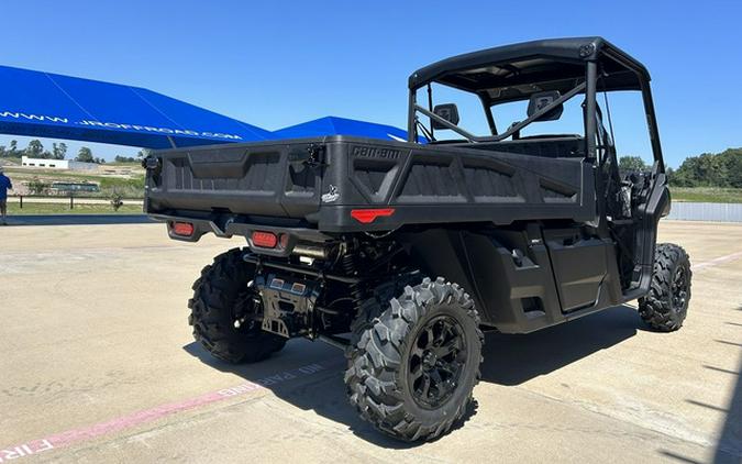 2025 Can-Am Defender PRO XT HD10