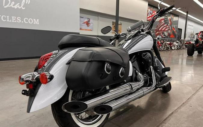 2021 Kawasaki Vulcan® 900 Classic