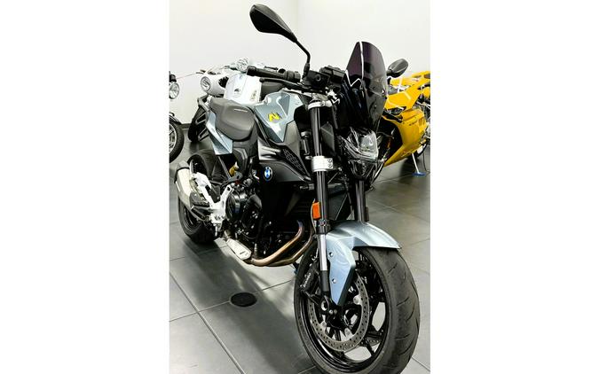 2022 BMW F 900 R