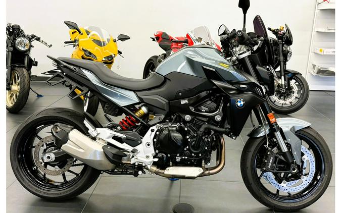 2022 BMW F 900 R