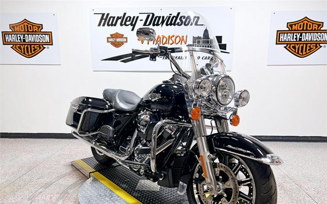2019 Harley-Davidson Road King FLHR 8,800 Miles Vivid Black