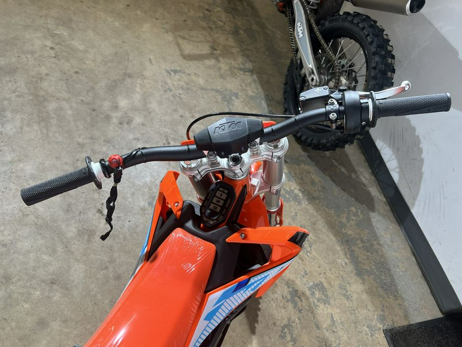 2024 KTM SX E 5