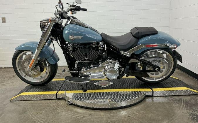 2024 Harley-Davidson Fat Boy 114 SHARKSKIN BLUE