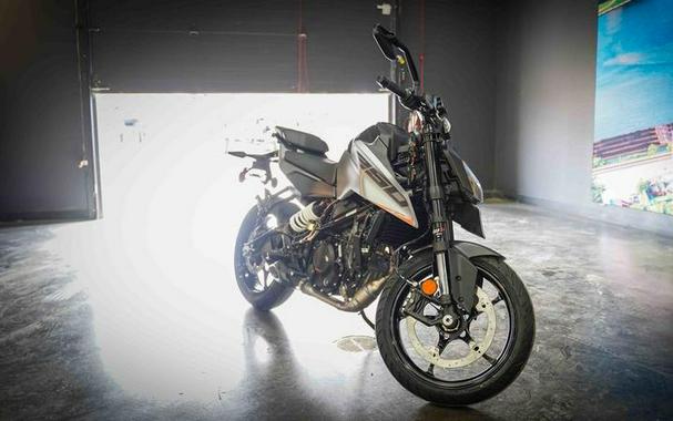 2026 KTM DUKE 250