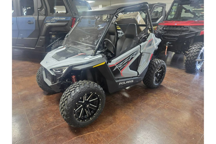 2024 Polaris RZR 200 EFI