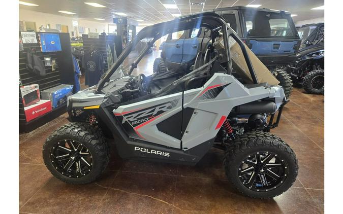 2024 Polaris RZR 200 EFI