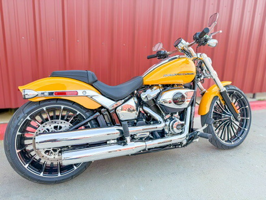 2025 Harley-Davidson® Breakout® Centerline