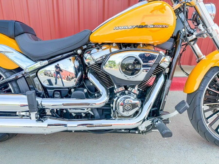 2025 Harley-Davidson® Breakout® Centerline