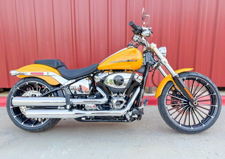 2025 Harley-Davidson® Breakout® Centerline