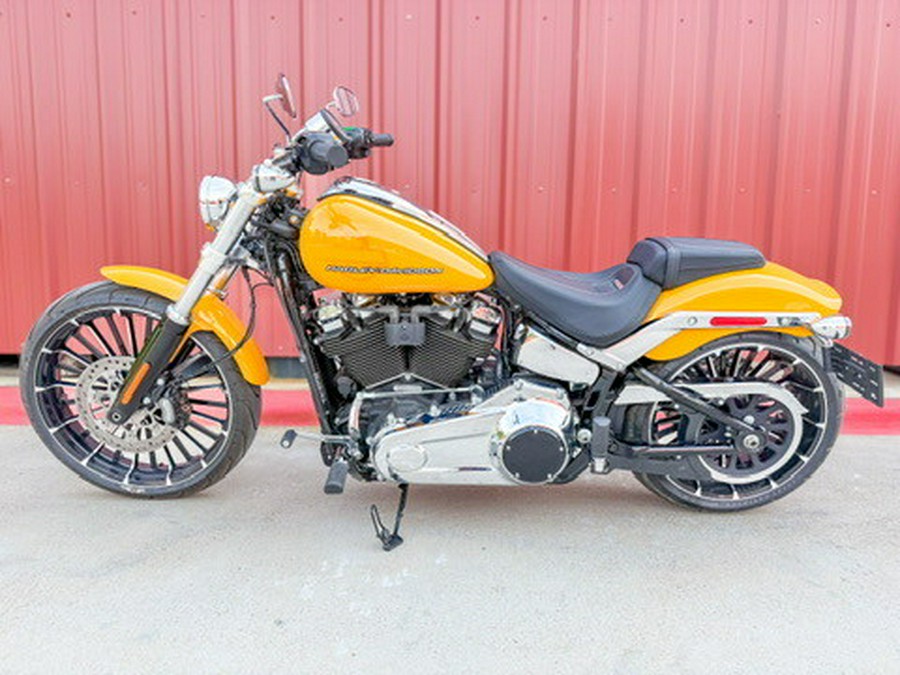 2025 Harley-Davidson® Breakout® Centerline