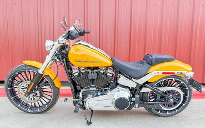 2025 Harley-Davidson® Breakout® Centerline