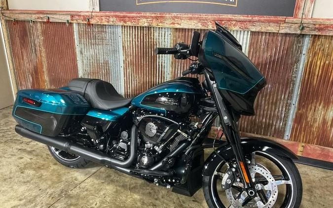 2026 Harley-Davidson® FLHX - Street Glide®