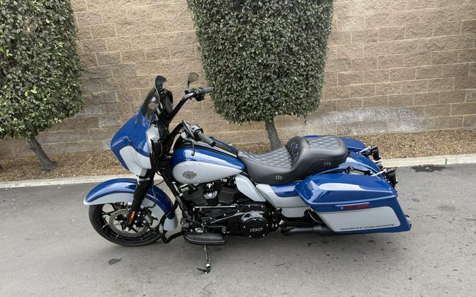 FLHXS 2023 Street Glide® Special