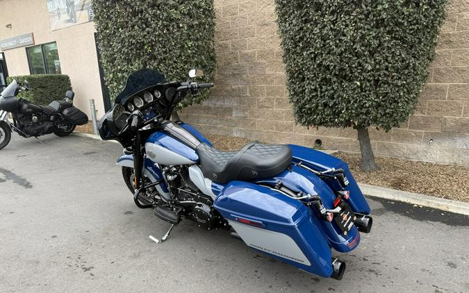 FLHXS 2023 Street Glide® Special