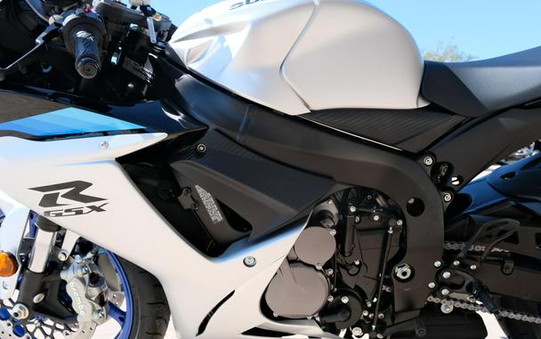 2026 SUZUKI GSX-R600