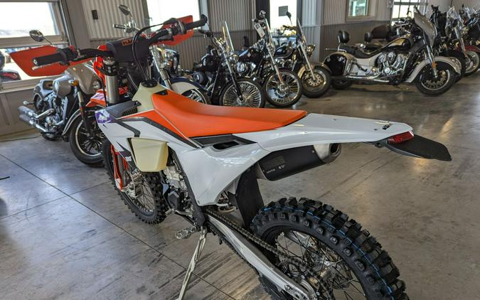 2023 KTM 450 XCF-W