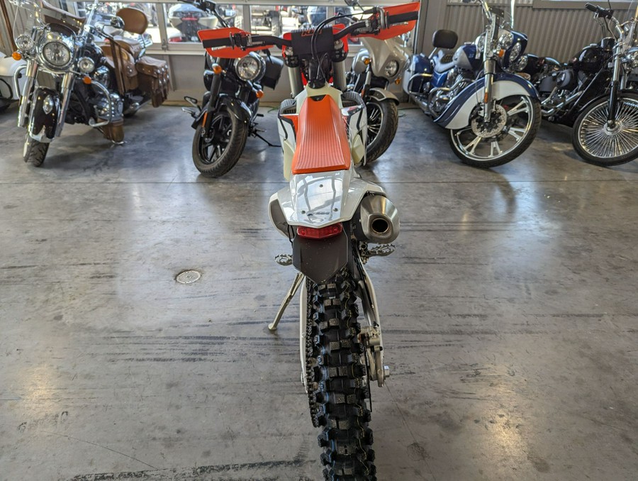 2023 KTM 450 XCF-W