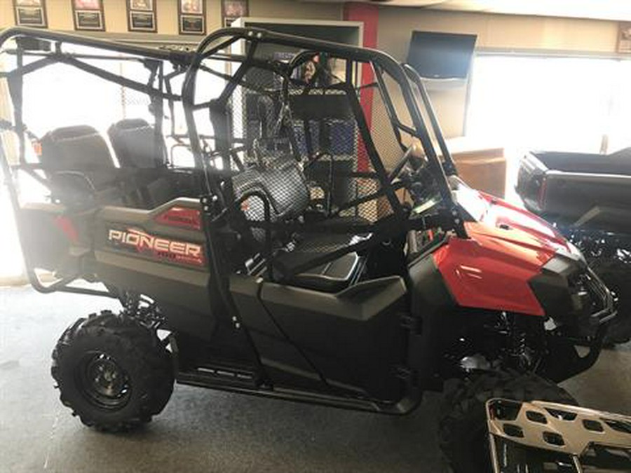 2025 Honda Pioneer 700-4