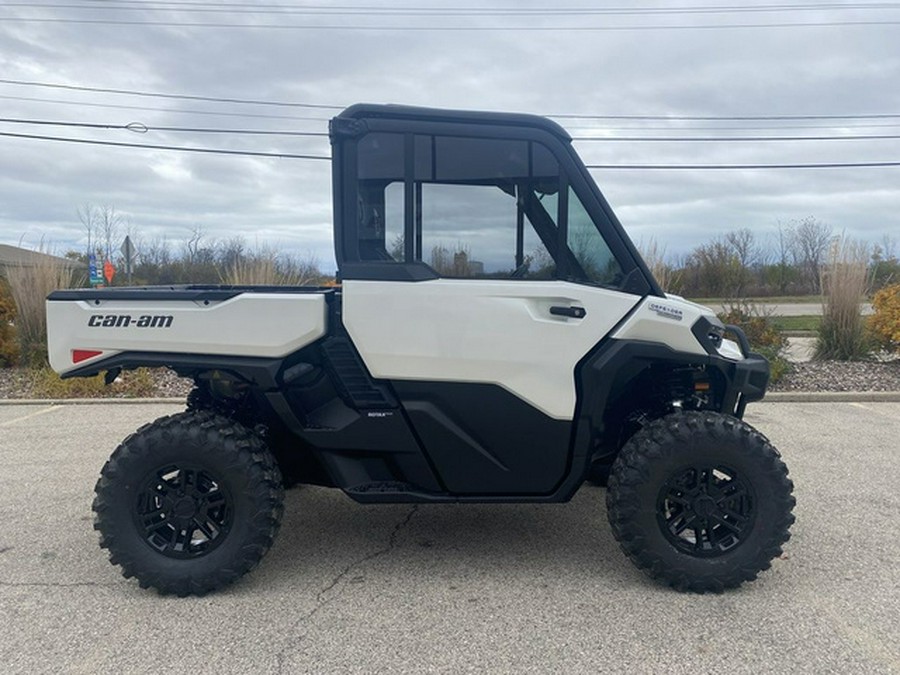 2026 Can-Am Defender Limited HD11
