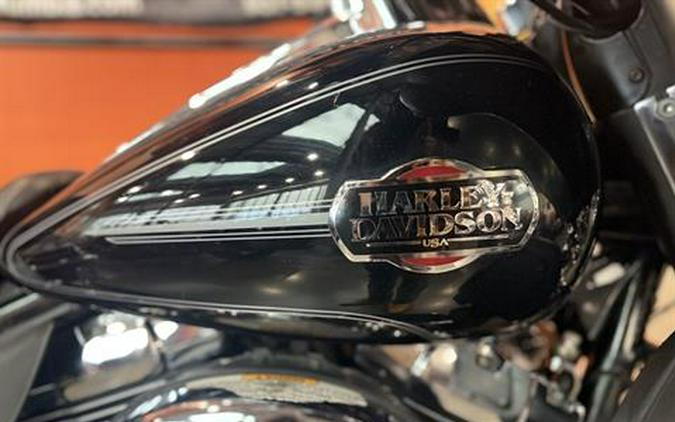 2011 Harley-Davidson ULTRA