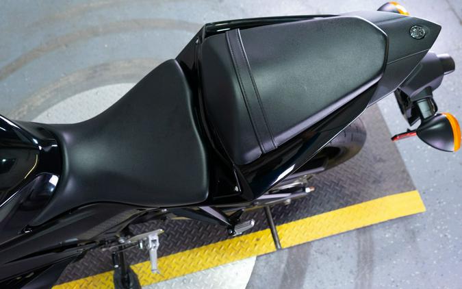 2023 Yamaha YZF-R3 ABS