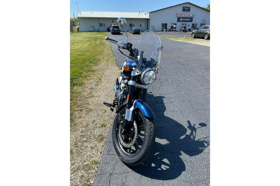 2024 SUPER METEOR 650 - CELESTIAL BLUE - Royal Enfield