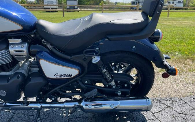 2024 SUPER METEOR 650 - CELESTIAL BLUE - Royal Enfield