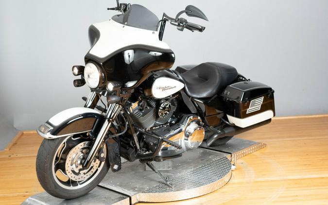 2012 Harley-Davidson FLHTP / Electra Glide Standard Police