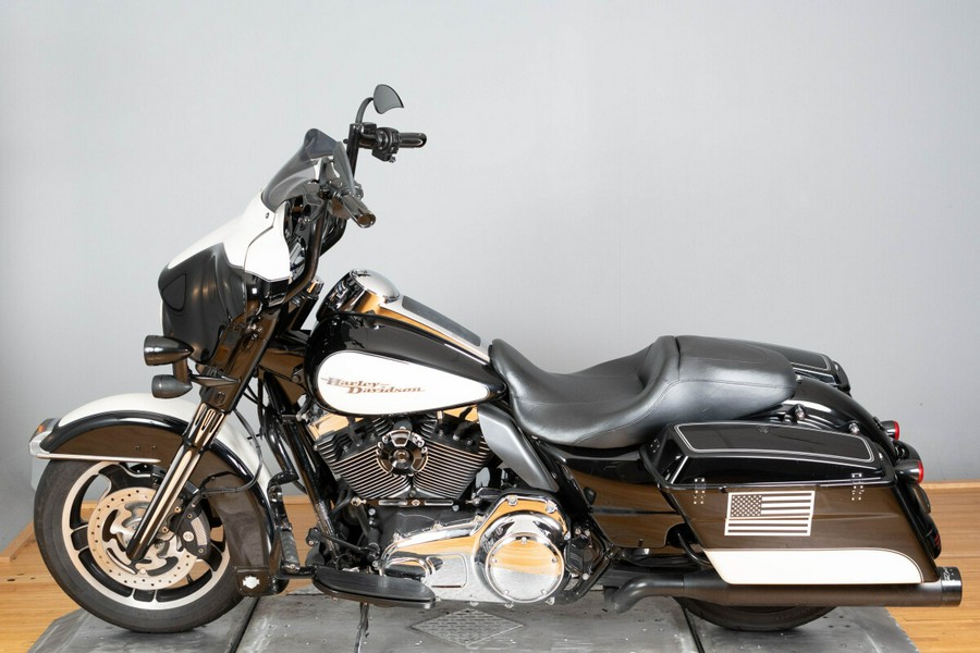 2012 Harley-Davidson FLHTP / Electra Glide Standard Police