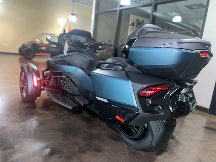 2026 Can-AM SPYDER RT LTD 1330 SE6 BE DRK 26 Base