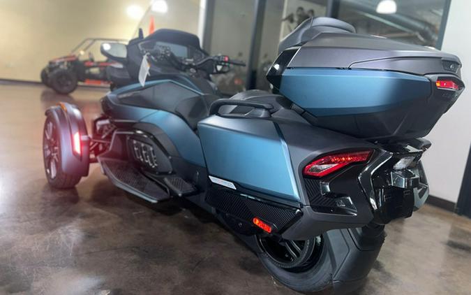 2026 Can-AM SPYDER RT LTD 1330 SE6 BE DRK 26 Base
