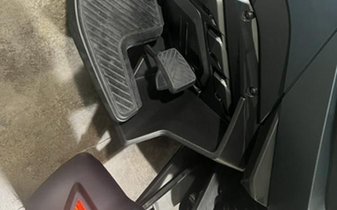 2026 Can-AM SPYDER RT LTD 1330 SE6 BE DRK 26 Base