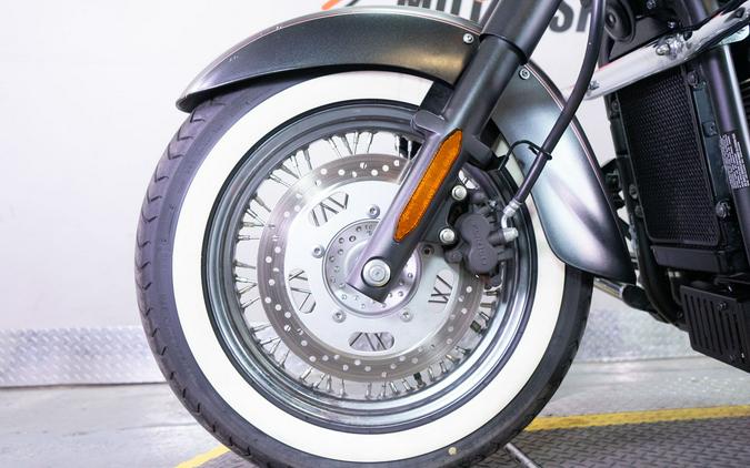 2018 Kawasaki Vulcan 900 Classic