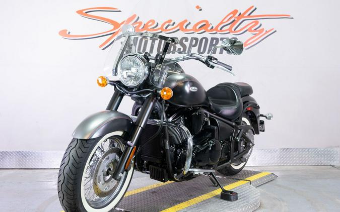 2018 Kawasaki Vulcan 900 Classic